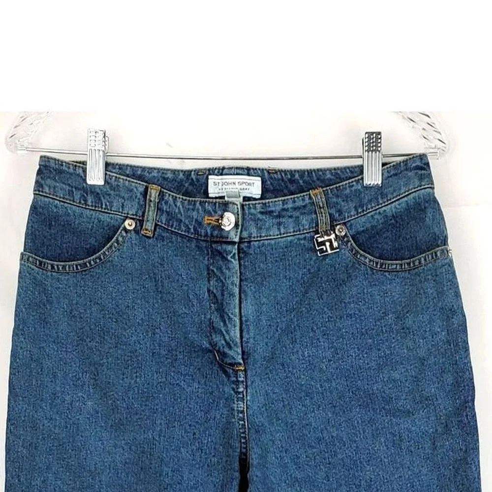 St. John Sport Retro jeans 8 Straight Leg High Rise Denim Timeless Quiet Luxury